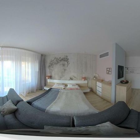 Hunyadi Apartman Szekszárd Εξωτερικό φωτογραφία