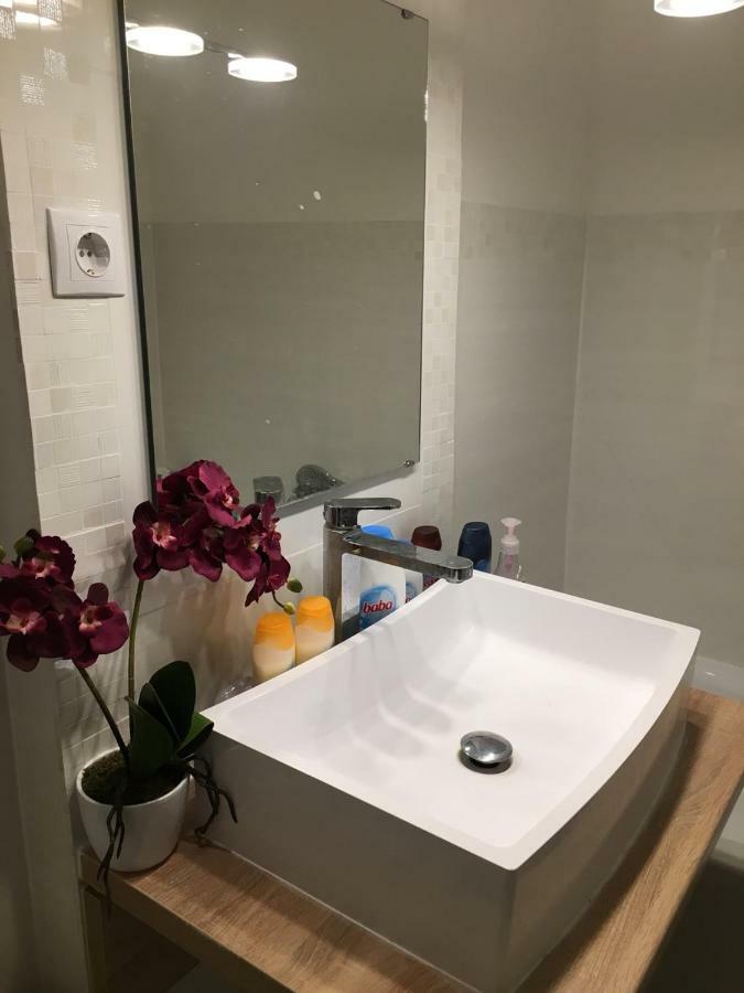 Hunyadi Apartman Szekszárd Εξωτερικό φωτογραφία