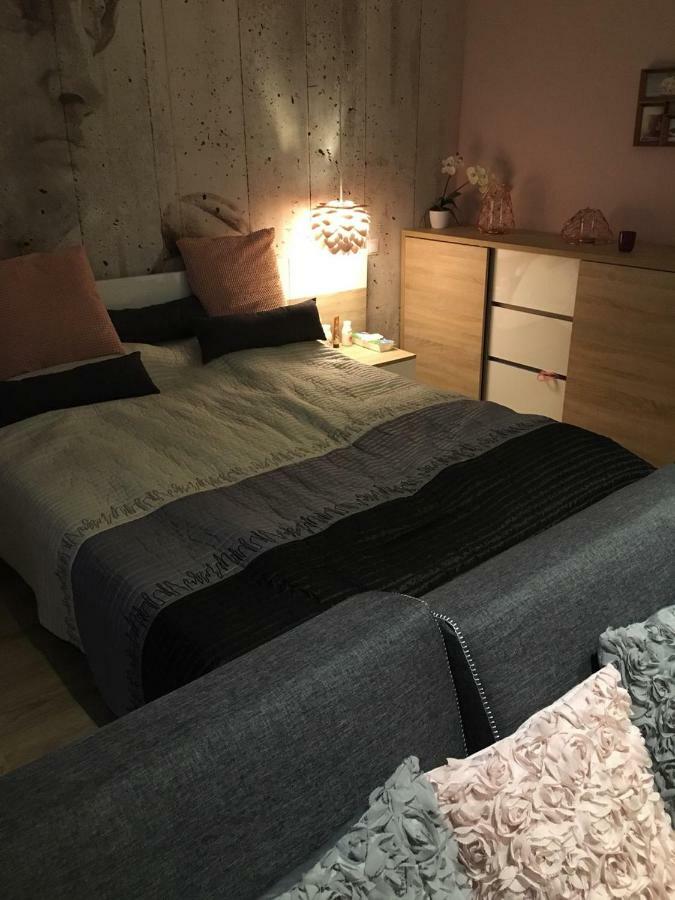 Hunyadi Apartman Szekszárd Εξωτερικό φωτογραφία